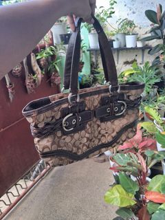 (Category: ) located in . Submitted by berniee21 (Listing ID 1447681788, Image 1). Description: .