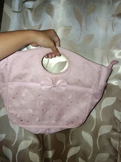 (Category: ) located in . Submitted by shoppedbyriri (Listing ID 1447913658, Image 1). Description: .