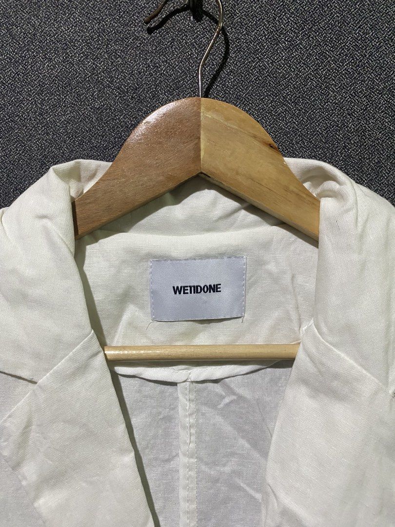 WETIDONE White Short Sleeve Blazer Size S (Category: Coats, Jackets and Outerwear) located in Manila. Submitted by hell_market (Listing ID 1448036555, Image 2). Description: - Brand: WETIDONE - Color: White - Sleeve Length: Short Sleeve - Closure: Two-button - Pockets: Two front pockets - Material: 100% Cotton - Origin: Made in Korea - Size: S - Style: Great for layering or wearing on its own.