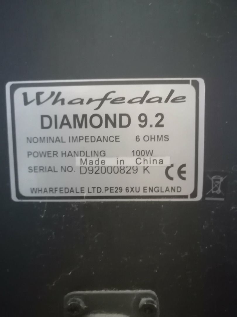 Wharfedale Diamond 9.2 Bookshelf Speakers (Category: Soundbars, Speakers & Amplifiers) located in Mandaluyong City. Submitted by olxph_749633177 (Listing ID 1448048373, Image 2). Description: - Wharfedale Diamond 9.2 Bookshelf Speakers (Sold as a Pair) - Nominal Impedance: 6 ohms - Power Handling: 100W - Origin: Made in China - Ideal for home audio setups.