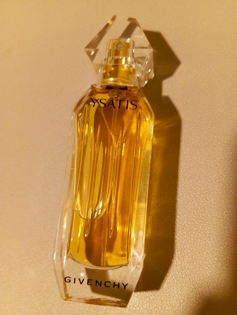 Ysatis Givenchy 30 ML (Category: Fragrance & Deodorants) located in Cavite. Submitted by aether-elementph_11 (Listing ID 1447892866, Image 3). Description: EXTREMELY RARE!!! Ysatis Givenchy 30 ML " EXTREMELY RARE" Original 📍 Bought in Italy 🇮🇹 Rare / Discontinued Smells Absolutely Divine and Classy. Get Yours. (no box) For more info Message Setsuna Rain Cruz.