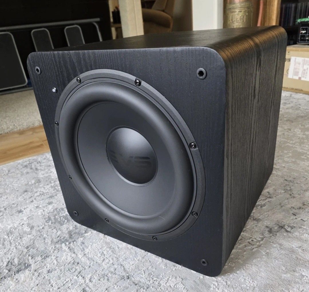 12" 1120 Watts Peak SVS SB-2000 Sealed Powered Subwoofer 500Watts Black Ash
