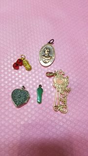 （分類：）位於 。 由 moneybox3388 提交（商品編號 1448228175，圖片 1）。簡介： 。