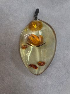 （分類：）位於 。 由 silvercatcat 提交（商品編號 1448132883，圖片 1）。簡介： 。