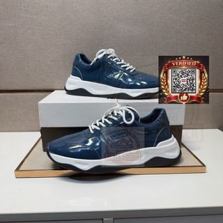 (Category: ) located in . Submitted by shoes.locker (Listing ID 1448222021, Image 1). Description: .