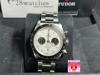 （分類：）位於 。 由 28watches 提交（商品編號 1448181411，圖片 1）。簡介： 。