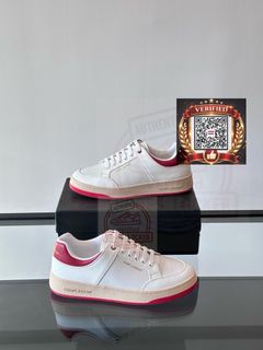 (Category: ) located in . Submitted by shoes.locker (Listing ID 1448199711, Image 1). Description: .