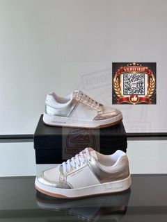 (Category: ) located in . Submitted by shoes.locker (Listing ID 1448200277, Image 1). Description: .