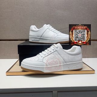 (Category: ) located in . Submitted by shoes.locker (Listing ID 1448206849, Image 1). Description: .