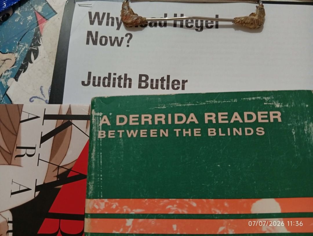 A Derrida Reader: Between The Blinds (Category: Storybooks) located in Manila. Submitted by completinggaddiscollection (Listing ID 1447899060, Image 1). Description: Manage your expectations, this is an old work of coal dm for more info!.