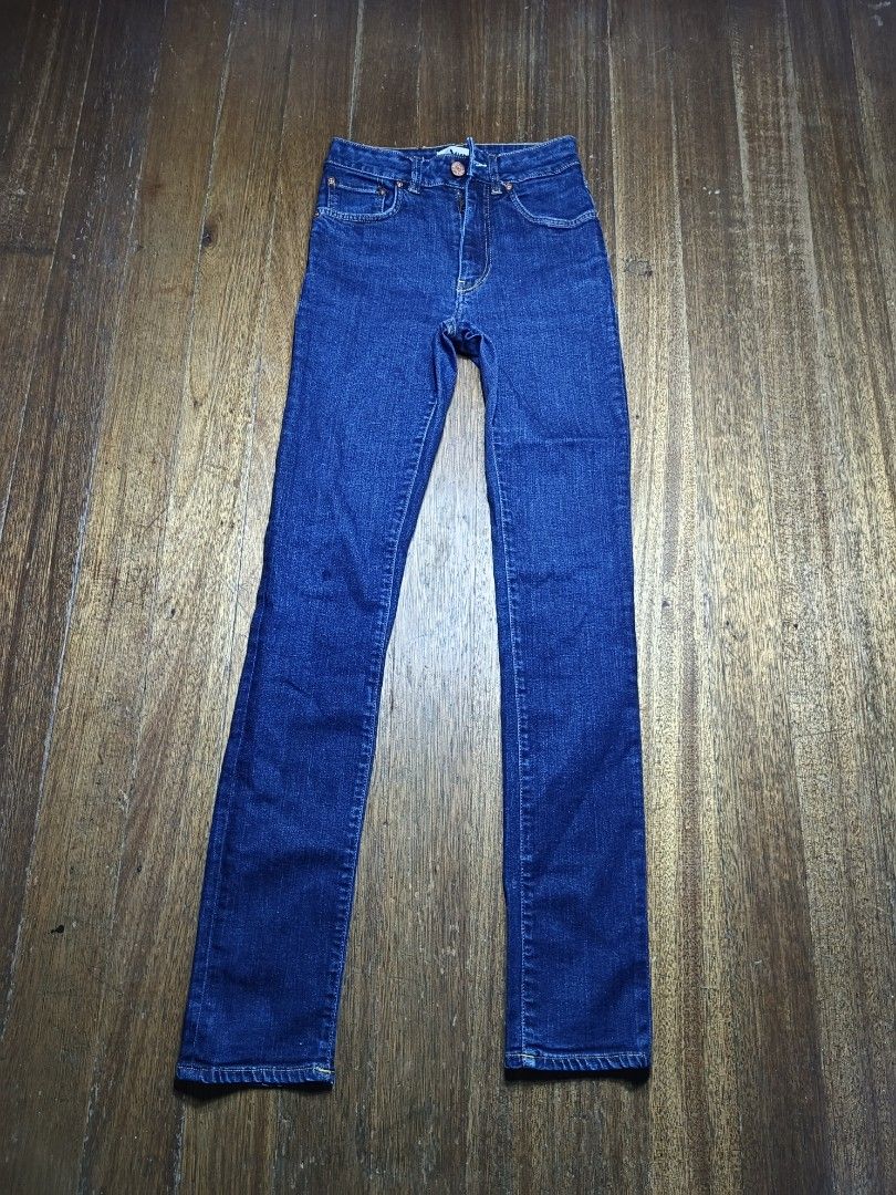 Acne needle soft raw pants (Category: Jeans) located in Mandaluyong City. Submitted by beloved_kirara (Listing ID 1448204520, Image 1). Description: good condition no issue 26/32 on tag waistline 24 L 41 650 + sf location Mandaluyong willing to meet up as long as it's near my area.