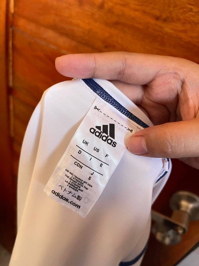 Adidas Drifit Hoodie Jacket (Category: Activewear) located in Baler. Submitted by revibeee (Listing ID 1448225898, Image 2). Description: FOR SALE ADIDAS FULL ZIP DRIFIT HOODIE JACKET COLOR WHITE WITH BLUE LINING LIKE NEW CONDITION COLOR RATE 9.5/10 WIDTH 17 TO 19 INCHES | LENGTH 23 INCHES AUTHENTIC | ORIGINAL BEST FIT SIZE EXTRA SMALL TO MEDIUM BODY FRAME KINDLY CHECK THE PHOTOS FOR THE COMPLETE DETAILS WASHED AND READY TO WEAR LIGHTLY USED POLY