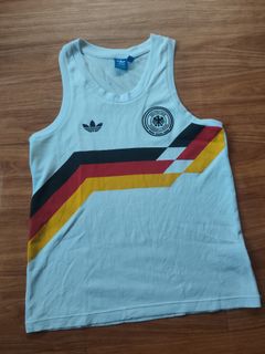 (Category: ) located in . Submitted by needforthrift (Listing ID 1448193665, Image 1). Description: .