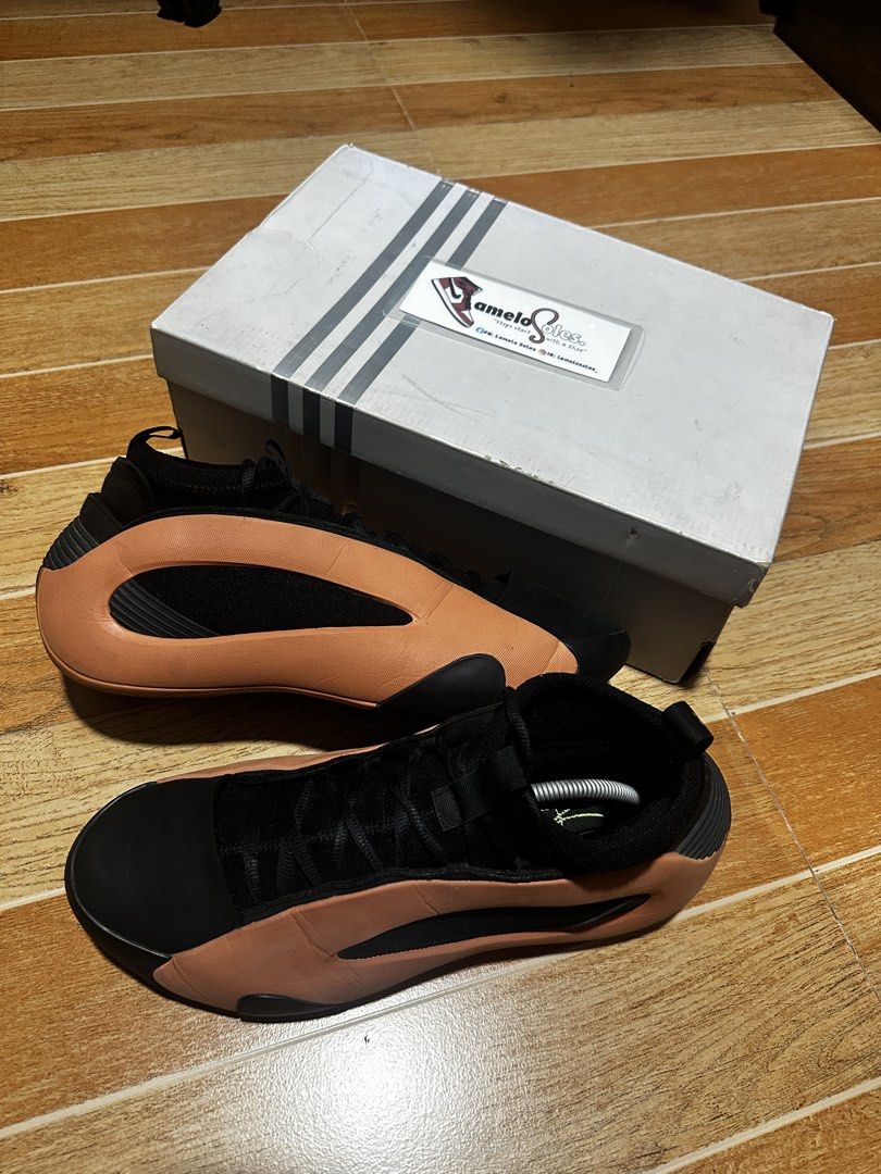 Adidas Harden Vol. 8 “Sculpt” (Category: Sneakers) located in Manila. Submitted by lamelosoles_ (Listing ID 1448247112, Image 1). Description: Adidas Harden Vol. 8 “Sculpt” For Sale • For Trade With OG Box 9/10 Condition (Used 8x) Size 11 Honest Issues: Very Minor Sep on Left Pair Pics Posted ₱2499❗️(₱9500 srp and way below market) Near QC Congressional/Visayas Ave Location (Meetups) Lalamove and GCash (Shipping) @lamelosoles_ is not affiliated w