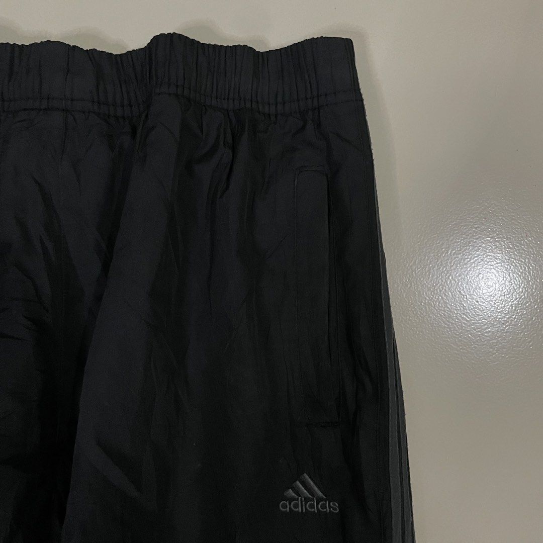 Adidas Men’s ClimaCool Track Pants (Category: Activewear) located in Manila. Submitted by bloodripsx (Listing ID 1448264175, Image 2). Description: .