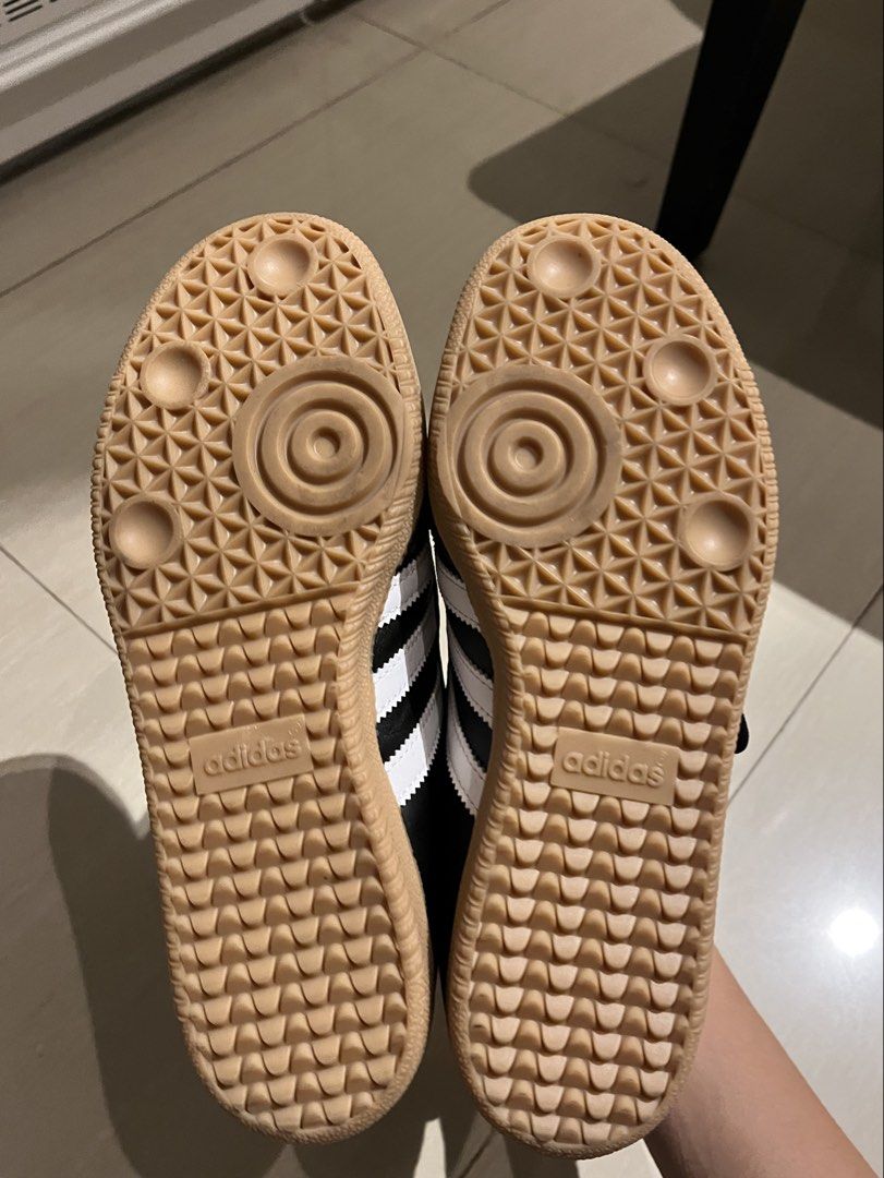 ADIDAS Samba Mary Janes size EUR 40 (Kategori: Sepatu Wanita) berada di Jakarta Selatan. Dikirim oleh cessiag_ (ID iklan 1448177890, Gambar 3). Deskripsi: MASIH BAGUS! Hanya dipake sekali Women size 40 100% authentic .