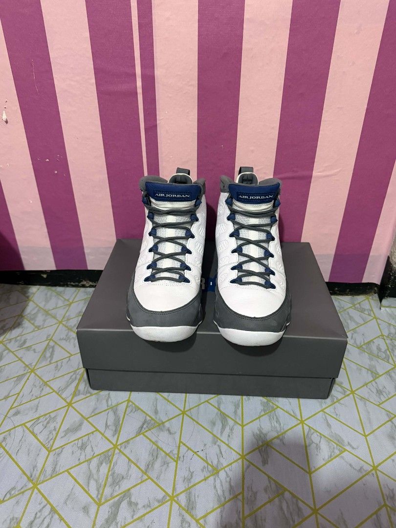 Air Jordan 9 Retro "Particle Grey" Size 10 (Category: Sneakers) located in Caloocan City. Submitted by nashper (Listing ID 1448218547, Image 3). Description: - Air Jordan 9 Retro - Colorway: Particle Grey, White, Grey with Blue Accents - Size: US Men's 10 - Condition: Great pair - Includes: Original Box.