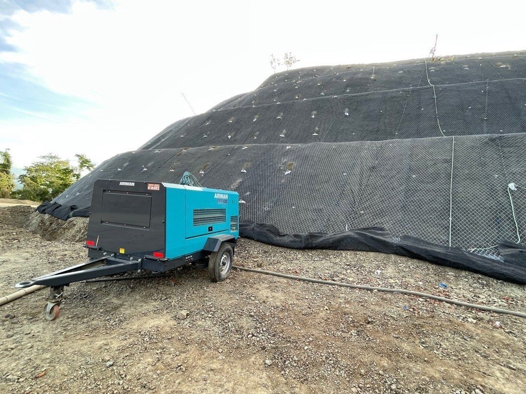 Airman 400 cfm Air Compressor - Slightly used unit (Category: Construction Tools & Equipment) located in Imus. Submitted by double.crane_98 (Listing ID 1448094492, Image 2). Description: Super Slightly Used Unit Less than a year used in project site Full PMS before delivery 3-5 days leadtime Fully conditioned unit Brand : Airman (Japan) Model : PDS400S-6B5 Serial Number : C1-6B50886 Running hours : 2491 *** You can contact me for price negotiatio
