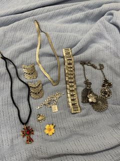 (Category: ) located in . Submitted by pearllocket (Listing ID 1448240456, Image 1). Description: .