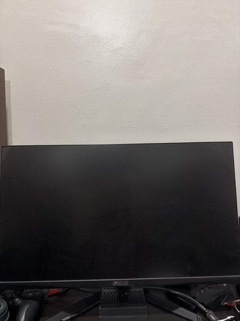 ASUS TUF Gaming VG259QM5A (Category: Desktops) located in Pasig City. Submitted by alyannakate (Listing ID 1448180332, Image 1). Description: Specifications * 🖥️ 24.5-inch Full HD (1920 × 1080) * ⚡ High refresh rate for ultra-smooth gameplay * ⏱️ Fast response time * 🎮 ASUS TUF Gaming features for competitive gaming * 👀 Low Blue Light & Flicker-Free technology * ✅ Adaptive Sync support Condition * Like new * No dead pixels * No scratches or de