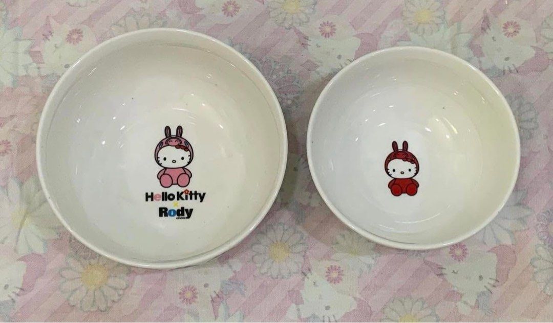 Authentic brand new Hello Kitty Rody Ceramic Bowl Set (Category: Dinnerware & Cutlery) located in Manila. Submitted by mybeadshop (Listing ID 1448125282, Image 2). Description: - Cute set of 2 ceramic bowls - Features Kitty and Rody characters - One bowl has 4 characters around the side - Other bowl has Kitty and Rody text - Ideal for snacks or cereal - Perfect gift for Kitty fans.