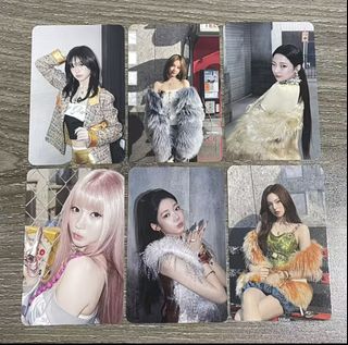 （分類：）位於 。 由 bm.ahyeon.lover 提交（商品編號 1448106726，圖片 1）。簡介： 。