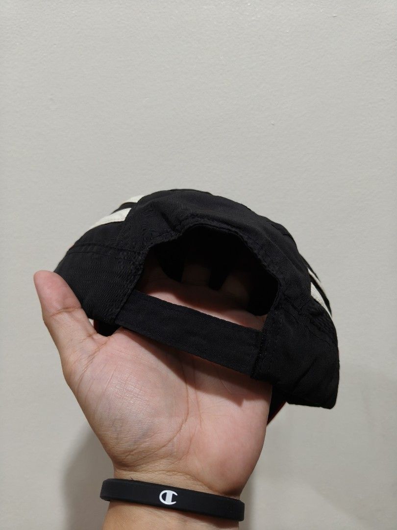 BALENCIAGA TRACKS COLORBLOCK STRIPES BASEBALL CAP (Category: Caps & Hats) located in Taguig. Submitted by spotncop (Listing ID 1448237048, Image 2). Description: BALENCIAGA TRACKS COLORBLOCK STRIPES BASEBALL CAP ADJUSTABLE STRAPBACK BRANDNEW NEVER BEEN USED DETAILED & ACTUAL PIC ALREADY POSTED TAGUIG LOCATION 899 PHP + SF.