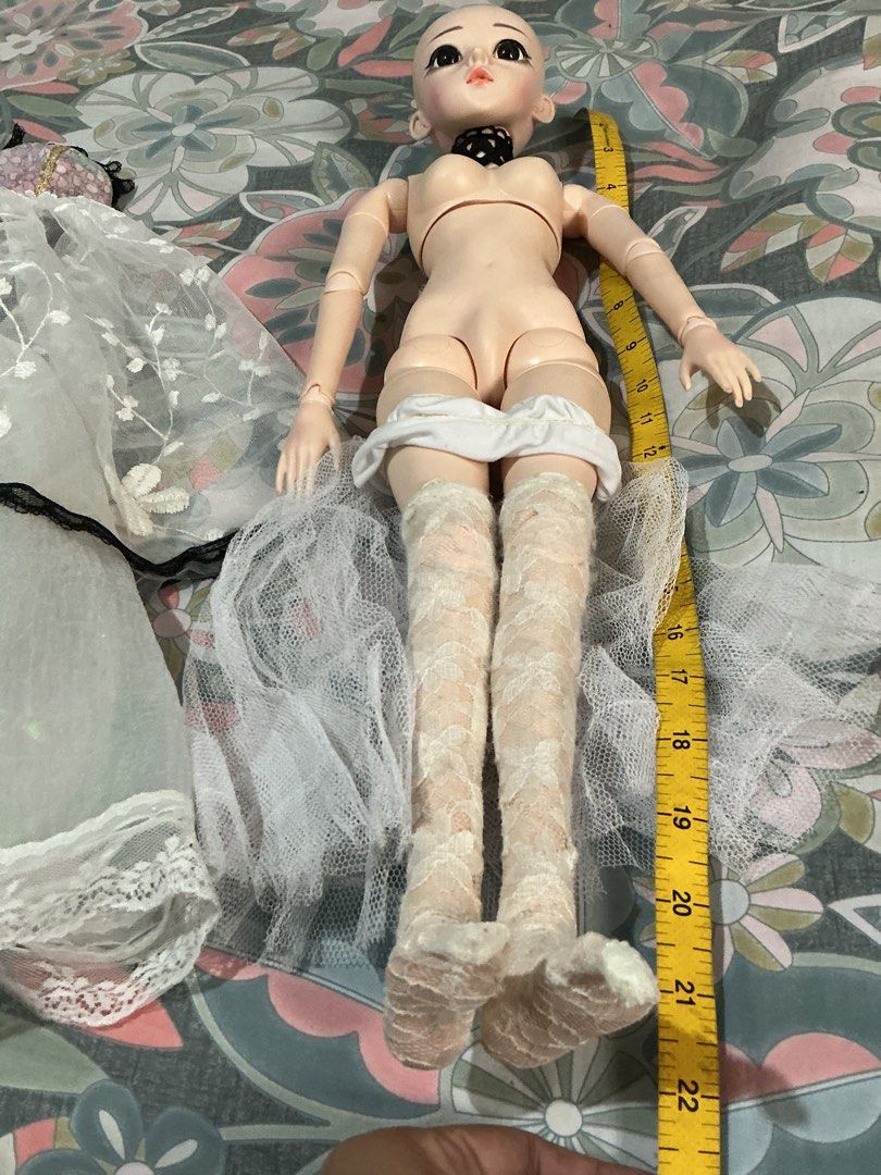 Ball-jointed doll 22inches (Category: Kids Toys) located in Angeles City. Submitted by goodbuysathome (Listing ID 1448182189, Image 3). Description: 22inches bjd doll from Korea Highly articulated made of resin Comes with high socks, pearl pendant laced necklace and a dress. Free shoes Add sf 104 Gcash payment .