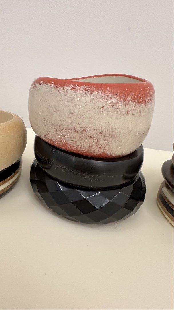Bangles （分類：手鍊）位於 Hong Kong。 由 pa_nf 提交（商品編號 1448106738，圖片 4）。簡介： Fashion。