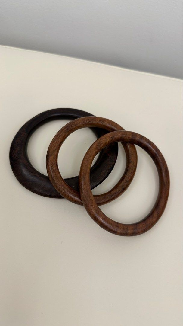 Bangles （分類：手鍊）位於 Hong Kong。 由 pa_nf 提交（商品編號 1448107793，圖片 3）。簡介： Fashion，vintage。