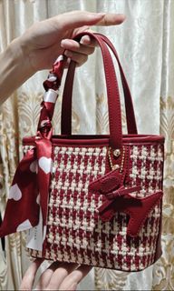 (Kategori: ) berada di . Dikirim oleh widdyya (ID iklan 1448132348, Gambar 1). Deskripsi: .