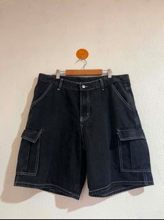 (Category: ) located in . Submitted by lesthrift (Listing ID 1444747006, Image 1). Description: .