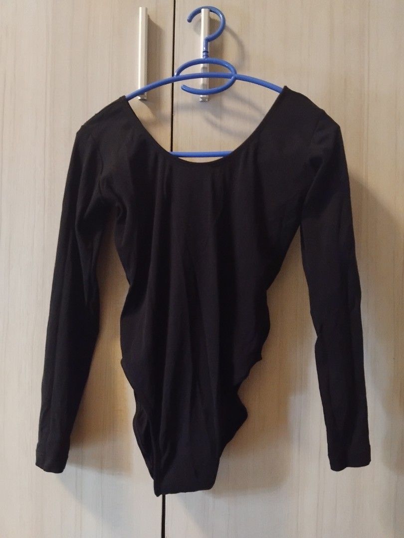 Black Long Sleeve Leotards (Category: Activewear) located in Marikina City. Submitted by danicecedro (Listing ID 1448091632, Image 1). Description: Location: Marcos Highway Mode of payment: Gcash.
