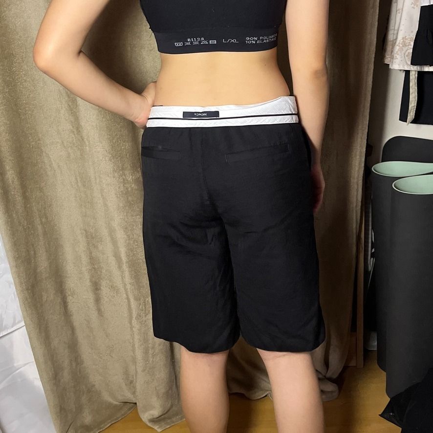 Branded Reversible Waistband Bermuda Shorts (Category: Other Bottoms) located in Angeles City. Submitted by ownit_ac (Listing ID 1448264699, Image 3). Description: Already laundered, ready to wear Very trendy before! Super nakaka-sexy ng reversible style nya Width: 26-27 BRANDED: MO&Co. Founded in 2004, a contemporary women's fashion brand headquartered in Guangzhou, China. The brand is known for its smart, "rock-chic," and effortless aesthetic, 
