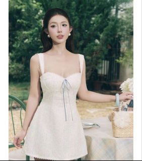 (Category: ) located in . Submitted by fashiongirlystyle (Listing ID 1448147660, Image 1). Description: .