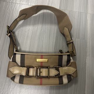 （分類：）位於 。 由 onlysfthx 提交（商品編號 1448199162，圖片 1）。簡介： 。