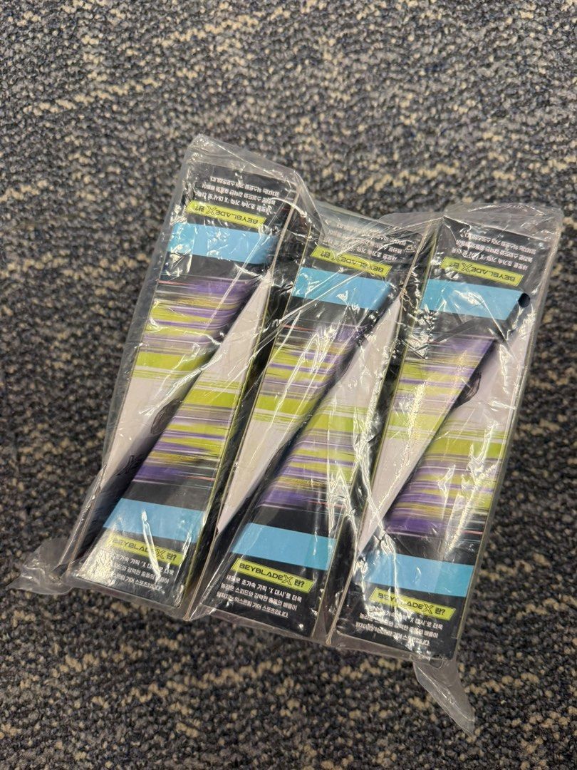 BX-14 陀螺 全新 （分類：動作及對戰玩具）位於 Hong Kong。 由 hwmoscar 提交（商品編號 1448082396，圖片 1）。簡介： 韓版全新未開 上環交收/順豐到付 全走優先-$50。