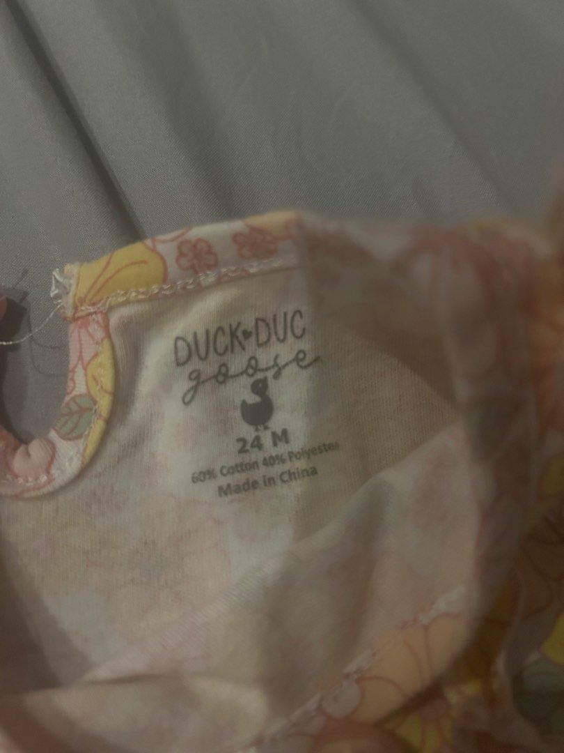 duck duc goose top for girls (Category: Babies & Kids Fashion) located in Binan City. Submitted by carol2829 (Listing ID 1448107726, Image 2). Description: girls top for 24m.