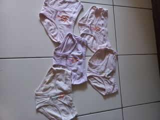 (Kategori: ) berada di . Dikirim oleh uli37 (ID iklan 1448121122, Gambar 1). Deskripsi: .