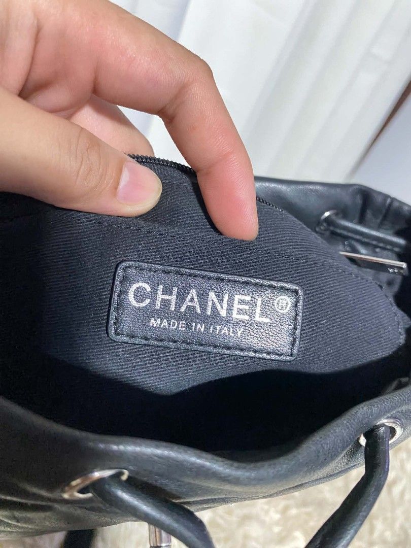 Chanel backpack (Category: Luxury Apparel) located in Tagum. Submitted by luxbagelyas (Listing ID 1448241437, Image 2). Description: good condition no flaws sign of used ,rubs sa corners.