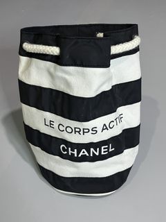 (Category: ) located in . Submitted by aas_thriftfings (Listing ID 1448229259, Image 1). Description: .