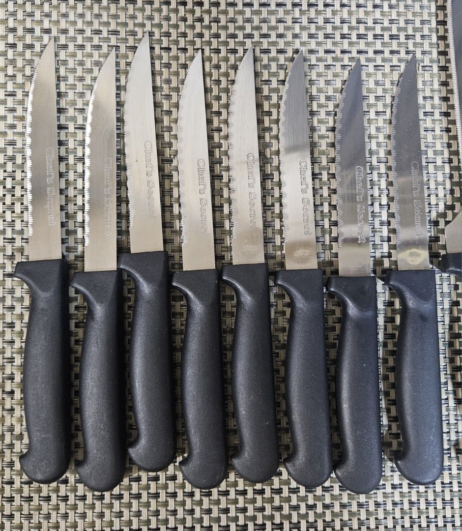 Chef's Secret Knife Set - 19 pcs. (Category: Knives & Chopping Boards) located in Rizal. Submitted by cherry_garcia (Listing ID 1448156651, Image 2). Description: - Complete Chef's Secret kitchen knife set - Variety of knives for different tasks - Includes both serrated and smooth edge blades - All knives have sleek black handles - Ideal for everyday cooking and meal prep.