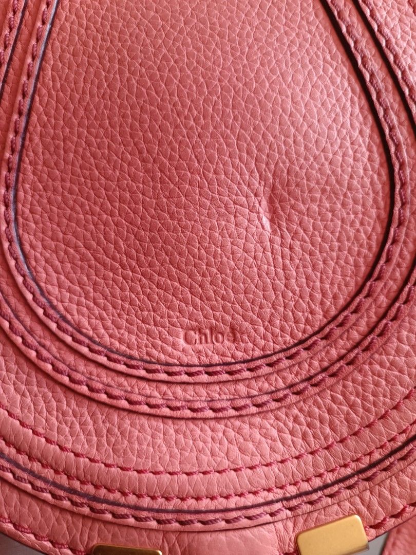Chloe mini Marcie sling/crossbody bag (Category: Luxury Bags & Wallets) located in Paranaque City. Submitted by earlylux (Listing ID 1448204929, Image 2). Description: Poizon authenticated Vintage preloved piece retails for 35k+ Please inspect photos for signs of usage/flaw No inclusions! Normal signs of usage please manage your expectations you're buying a secondhand bag. Pm for more details No return, no refund, no exchange, no cancellation! Fi