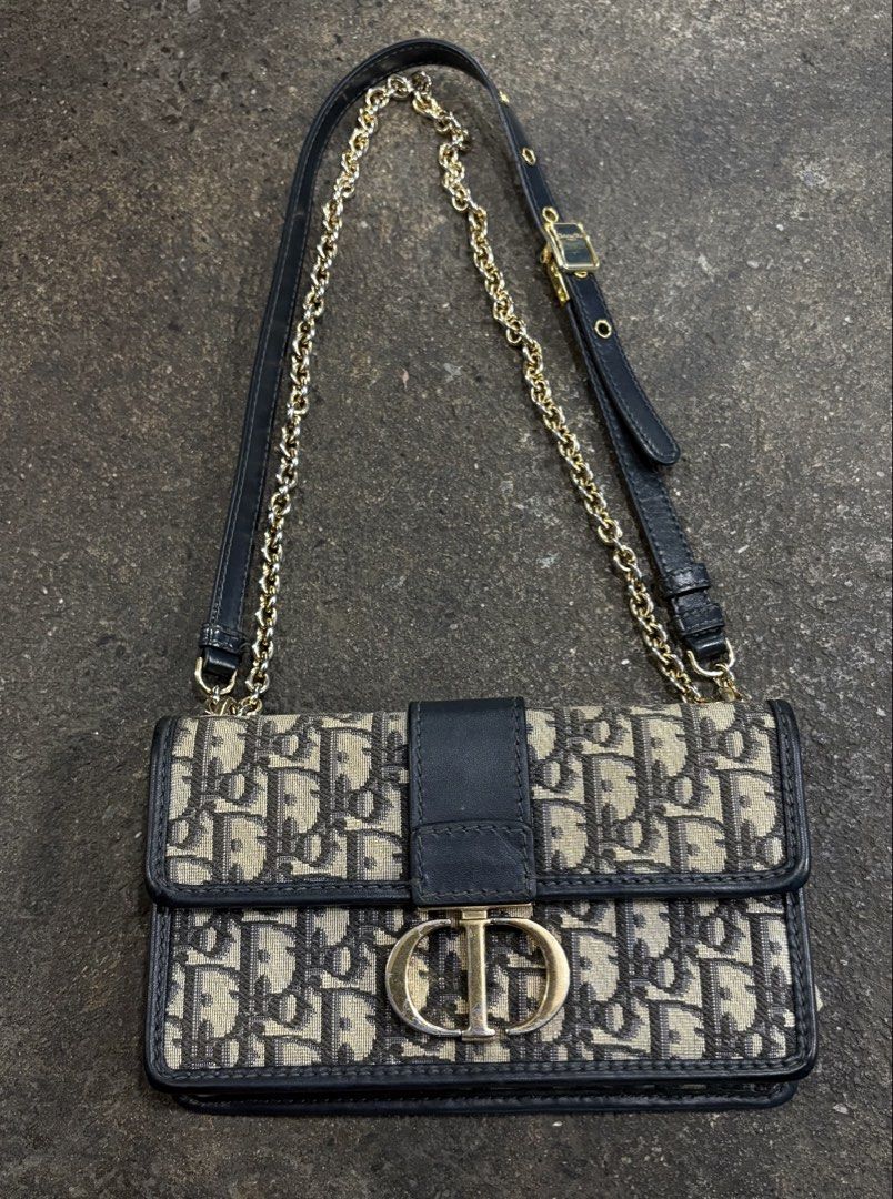 Christian Dior Monogram Shoulder Bag Gold CD Logo (Category: Luxury Bags & Wallets) located in Baguio. Submitted by thriftedbaguio (Listing ID 1448255690, Image 1). Description: Pristine Condition Kasya phone.