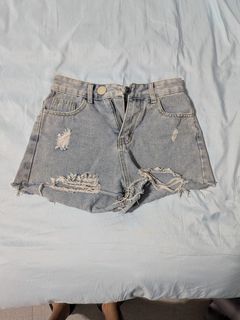 (Category: ) located in . Submitted by soyia (Listing ID 1448246029, Image 1). Description: .