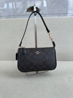 (Category: ) located in . Submitted by kentchee987 (Listing ID 1448131897, Image 1). Description: .