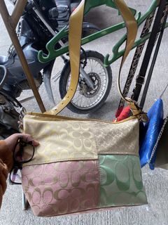 (Category: ) located in . Submitted by pochi___trift (Listing ID 1448113890, Image 1). Description: .