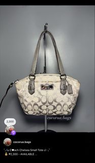 (Category: ) located in . Submitted by cocorua.bags (Listing ID 1448275526, Image 1). Description: .