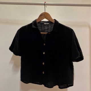 (Category: ) located in . Submitted by catchingcloset (Listing ID 1448269469, Image 1). Description: .