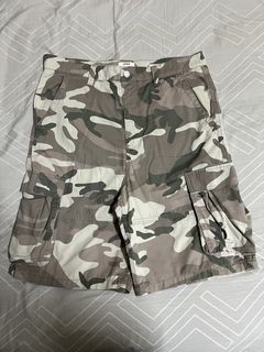 (Category: ) located in . Submitted by ezhhh (Listing ID 1448225789, Image 1). Description: .